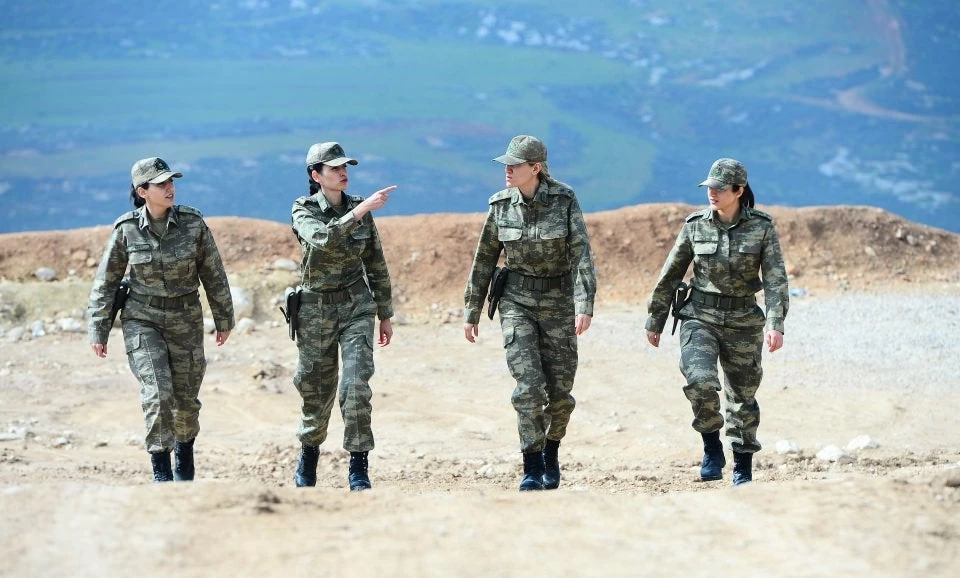 Τους τέλειωσαν οι άντρες και τώρα ρίχνει τις Τουρκάλες στην μάχη ο Ρ.Τ.Ερντογάν – Από αυτούς χάνουμε…